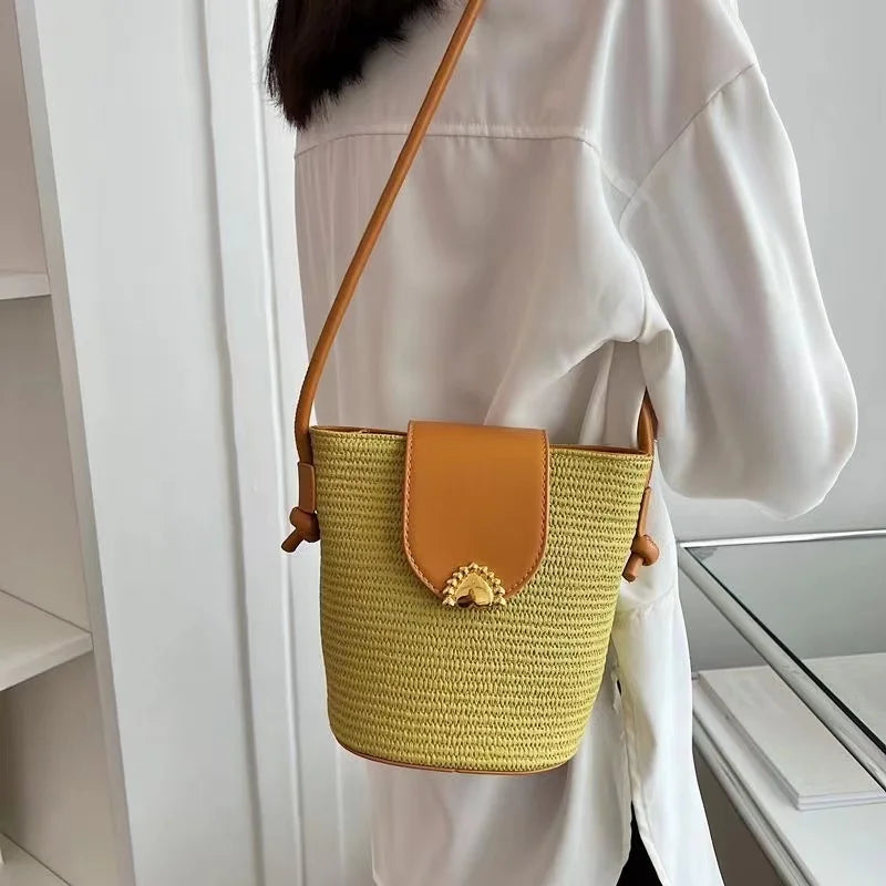 Woven Bucket Bag Straw Shoulder Messenger Bag