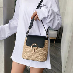 Straw Shoulder Messenger Bag Woven Bucket Bag Summer Beach Female Handbag