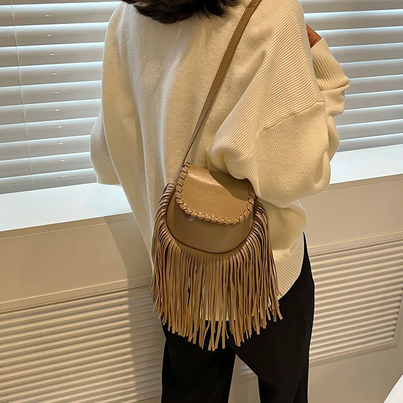 Leather Saddle Crossbody Shoulder Bag Small Messenger Bag Women Packs