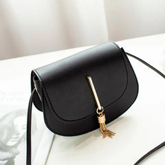 Tassel Crossbody Bag for Women Small Flap Messenger Bag