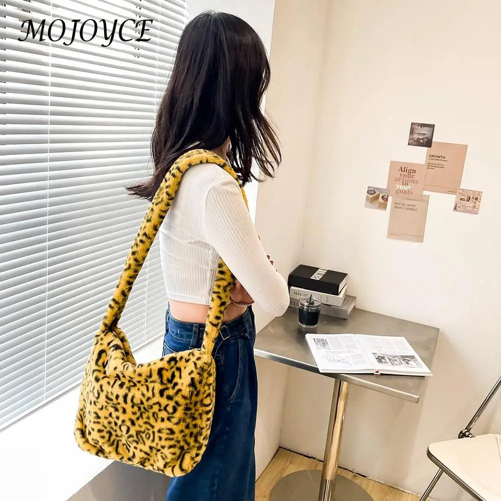 Large Capacity Lamb Shoulder Casual Plush Handbags for Students
