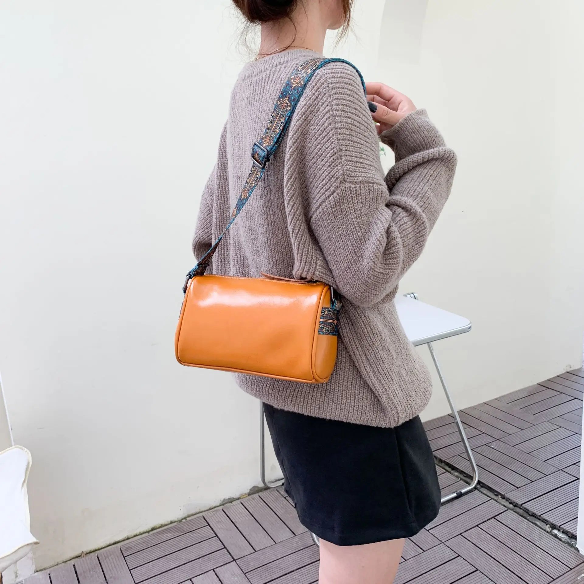 Women's Leather Crossbody Handbag Casual Vintage Tote Shoulder Bag