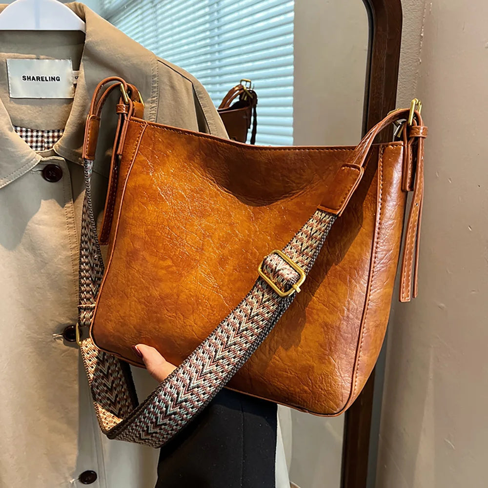 Women Bucket Shoulder Bags High Retro Oil Wax Pu Leather Crossbody Bag