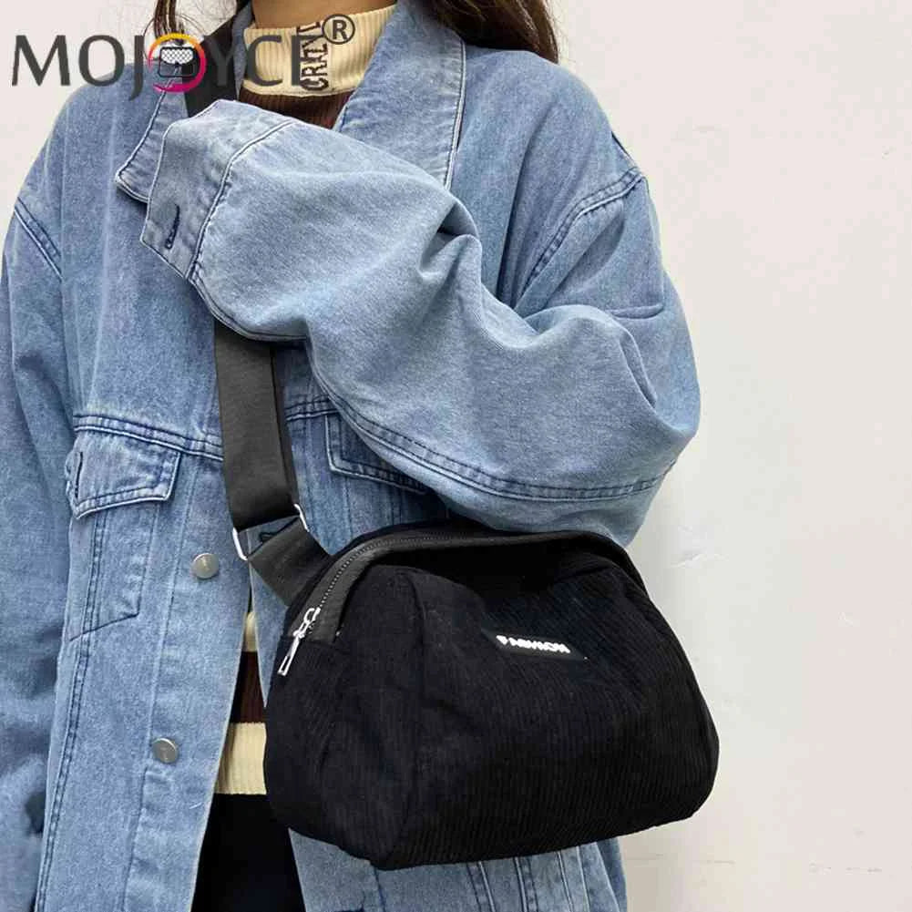 Nylon Women Messenger Bag for Weekend Vacation Camping