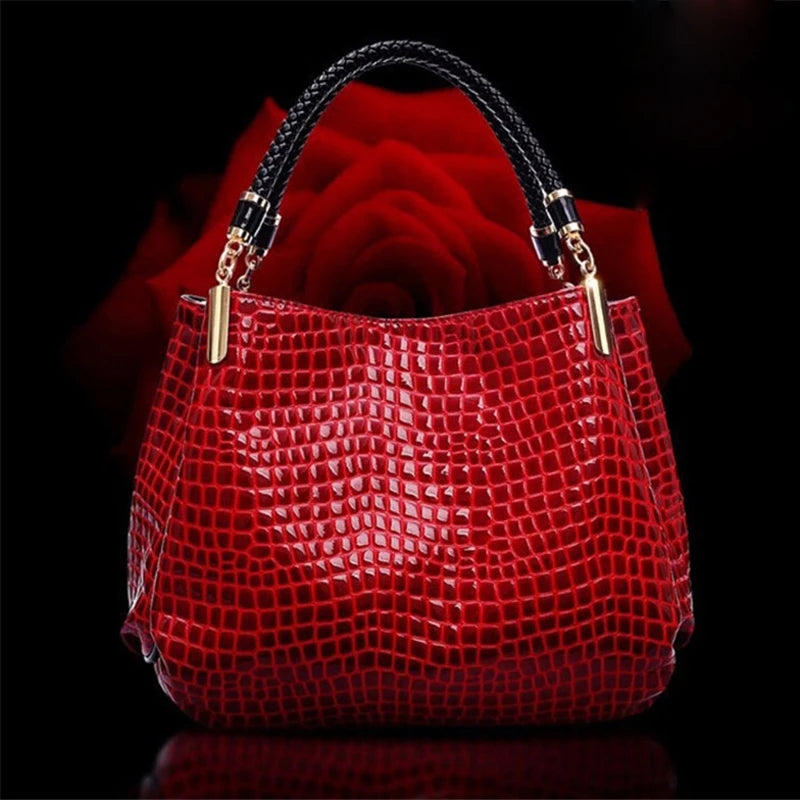Women Shoulder Bag PU Leather Large Messenger Bag Interior Zipper Pocket