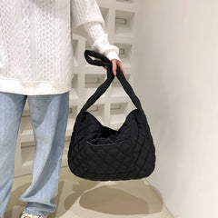 Quilted Messenger Bag Large Capacity Casual Shopping Travel Bag