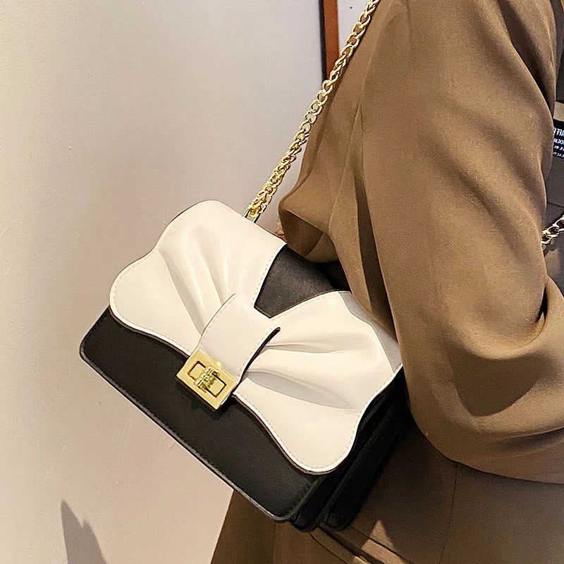 Women Small Shoulder Underarm Bags for Party Chains