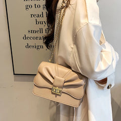 Women Small Shoulder Underarm Bags for Party Chains