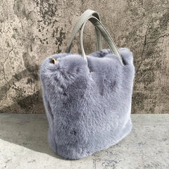 Plush Bucket Bag Faux Fur Shoulder Bag Large Capacity Fluffy Chain Bags