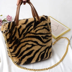 Soft Plush Bucket Bag Faux Fur Shoulder Bag Large Capacity Chain Bags