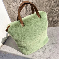 Soft Plush Bucket Bag Faux Fur Shoulder Bag Large Capacity Chain Bags