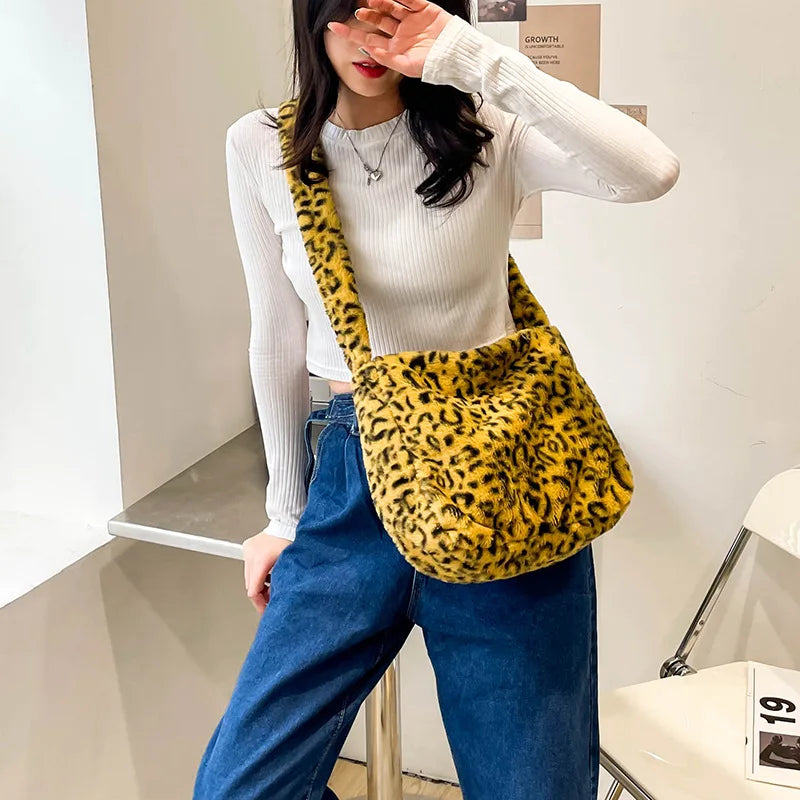 Winter Plush Crossbody Bag Leopard Shoulder Tote Small Purse