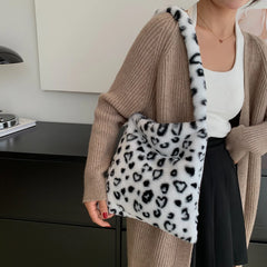 Women Animal Pattern Plush Top-handle Bag