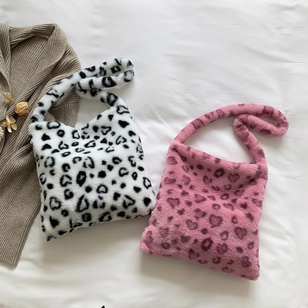 Women Animal Pattern Plush Top-handle Bag