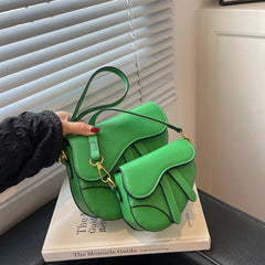 Women's Solid Flap Shoulder Bag Classic Lady's Saddle Bag
