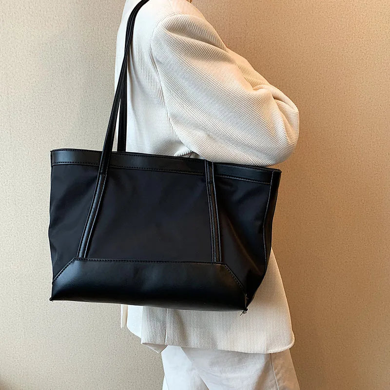 Female Bucket Shoulder Tote Handbag with Big Pockets