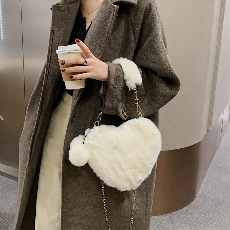 Faux Fur Winter Women Handbags Plush Ladies Heart Shaped Shoulder Bag