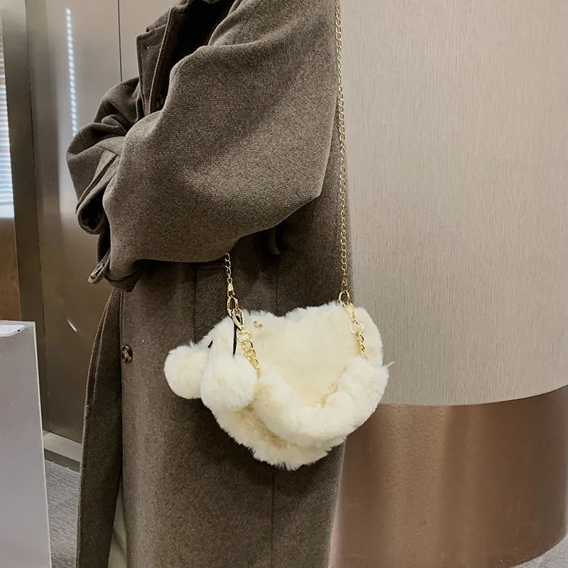Faux Fur Winter Women Handbags Plush Ladies Heart Shaped Shoulder Bag