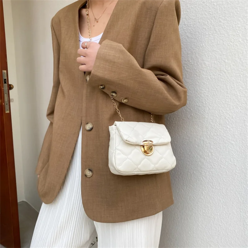 Women's Lingge Chain Messenger Bag - Casual Crossbody Style