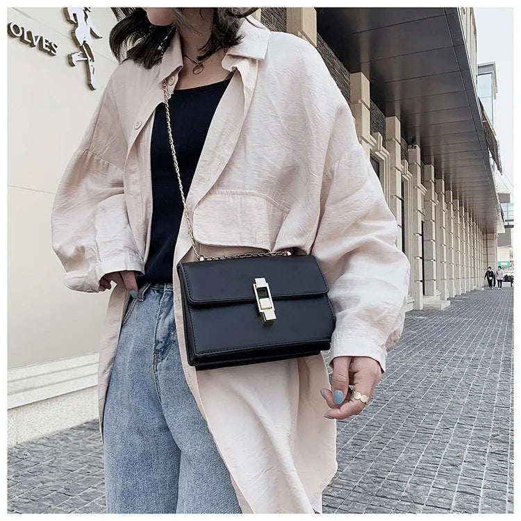 Women's Shoulder Bag Chain Solid Evening Bag Tote