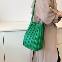 Female Bucket Shopping Bag Soft Leather Tote Bag Large Capacity Handbags Women
