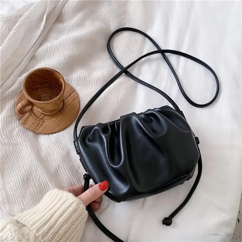 Women's Thick Chain Ruched Shoulder Bag