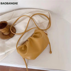 Women's Thick Chain Ruched Shoulder Bag