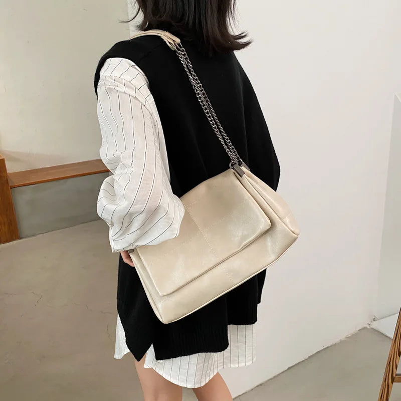 Leather Chain Shoulder Bag Women Messenger Tote Vagrant Retro Large Capacity