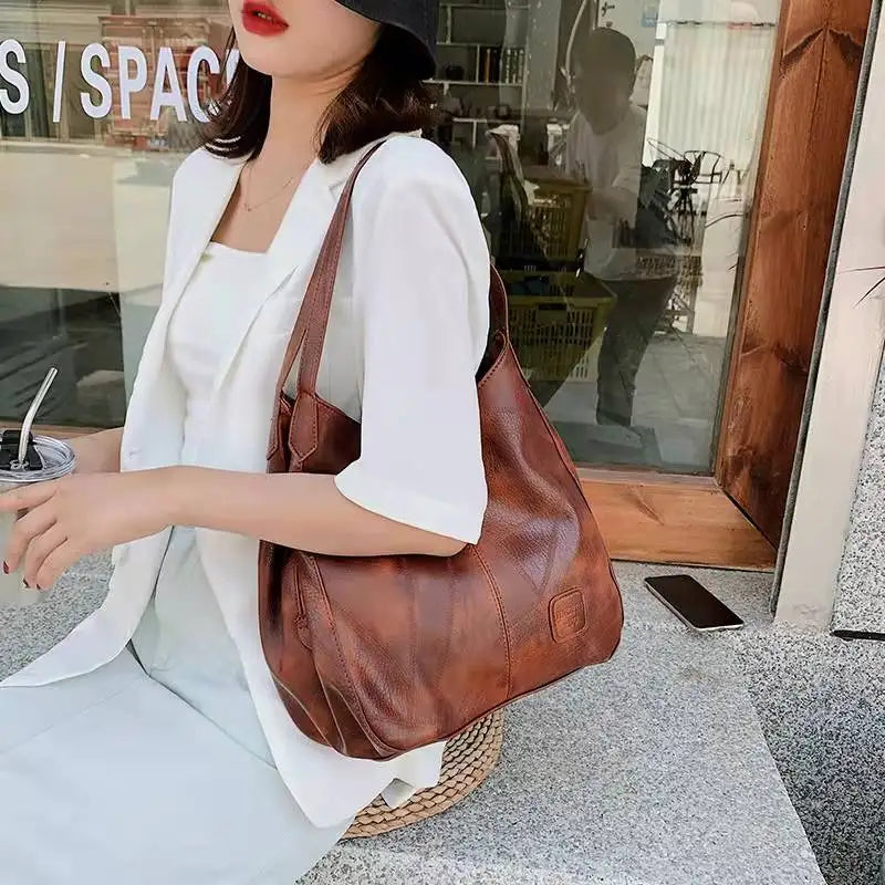 Vintage European American Shoulder Handbag