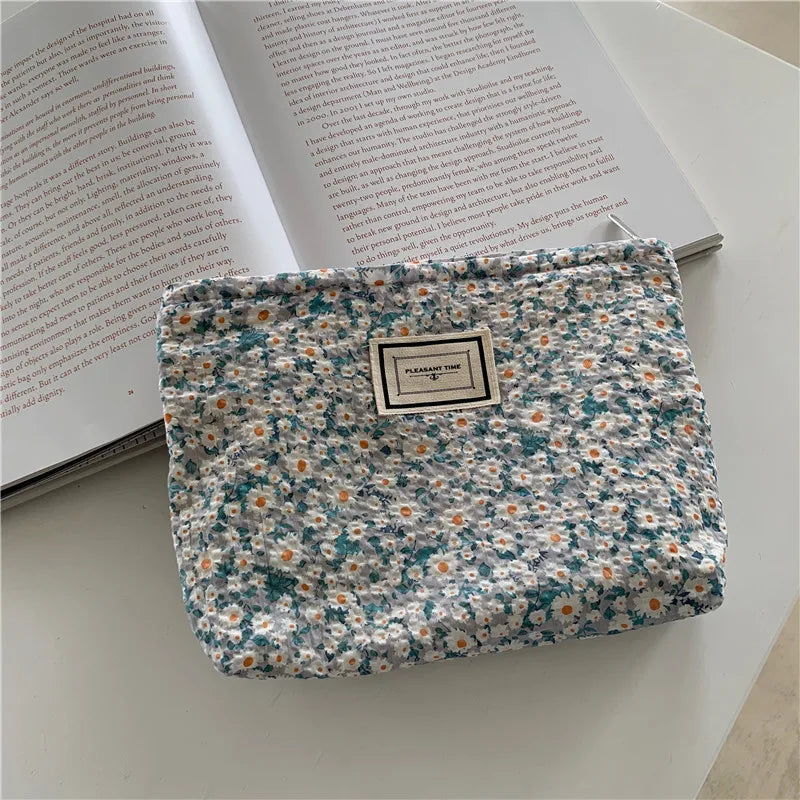 Floral Cosmetic Bag Cotton Fabric Make Up Storage Pouch Zipper Beauty Case