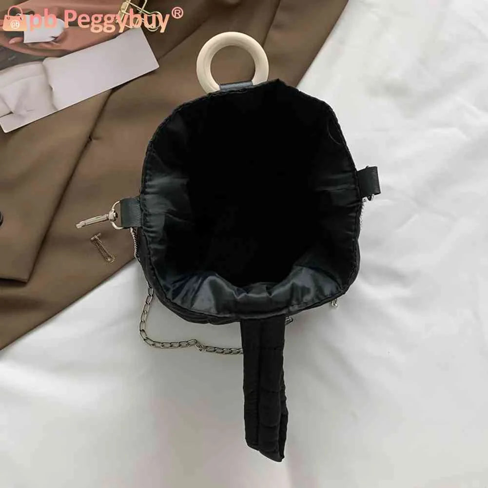 Flower Quilted Shoulder Bag Chain Women Messenger Bag Casual Lightweight