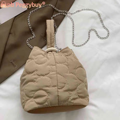 Flower Quilted Shoulder Bag Chain Women Messenger Bag Casual Lightweight