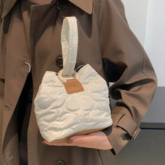 Flower Quilted Women Messenger Bag Chain Underarm Bag Casual Portable Soft Embro