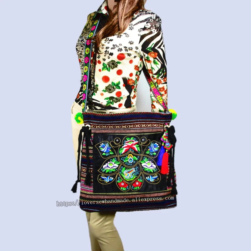 Vintage Ethnic Shoulder Hobo Hippie Floral Purse Bag