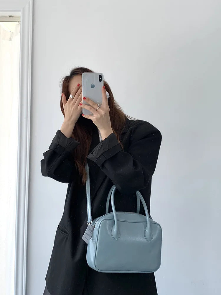 French Vintage Oil Wax Leather Women Underarm Bags Casual Tote Handbags