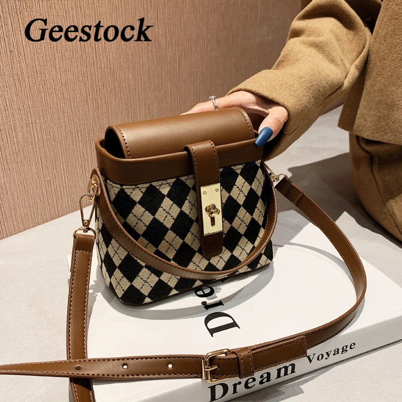 Geestock Lattice Women's Shoulder Bag Leopard Crossbody Bucket Handbag