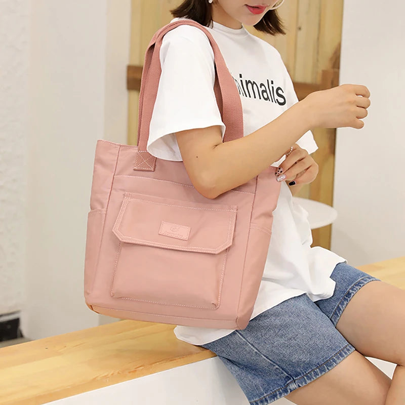 Geestock Large Capacity Women's Handbag Ladies Shoulder Bag Nylon Waterproof