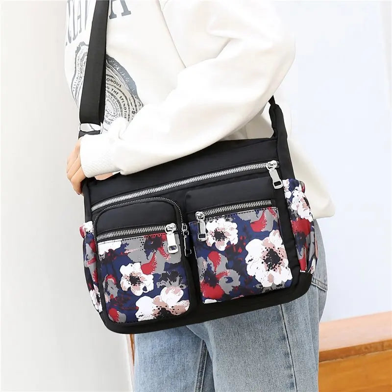 Geestock Women's Crossbody Bag Waterproof Nylon Flower Shoulder Messenger Bag