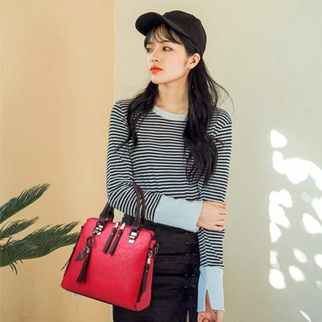 Tassel Crossbody Bag PU Leather Shoulder Messenger Bag for Women
