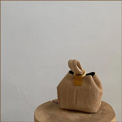 Women's Straw Woven Bag Metal Chain Shoulder Bag