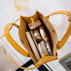 Embossed Girls Handbag 2022 Fresh and Sweet Messenger Bag