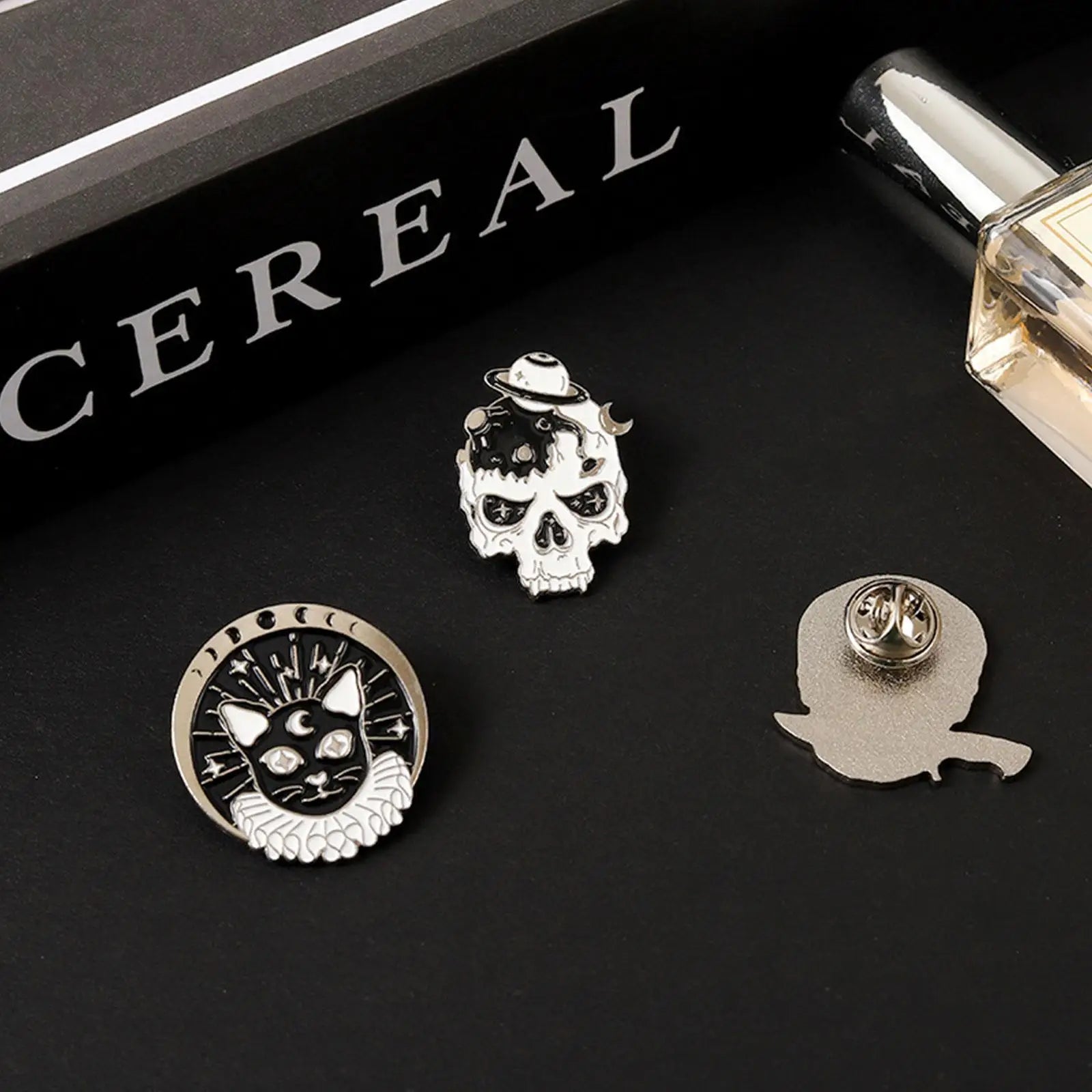 Gothic Halloween Party Enamel Pins Horror Skull Spooky Skeleton Cat Brooches