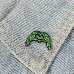 Green Skull Hands Skeleton Brooch Enamel Pin Gothic Lapel Denim Shirt Bag