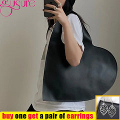 Heart Purses and Handbag Totes for Women