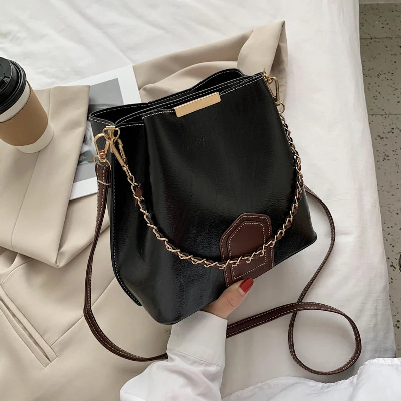 High PU Leather Chain Tote Bucket Bag for Women