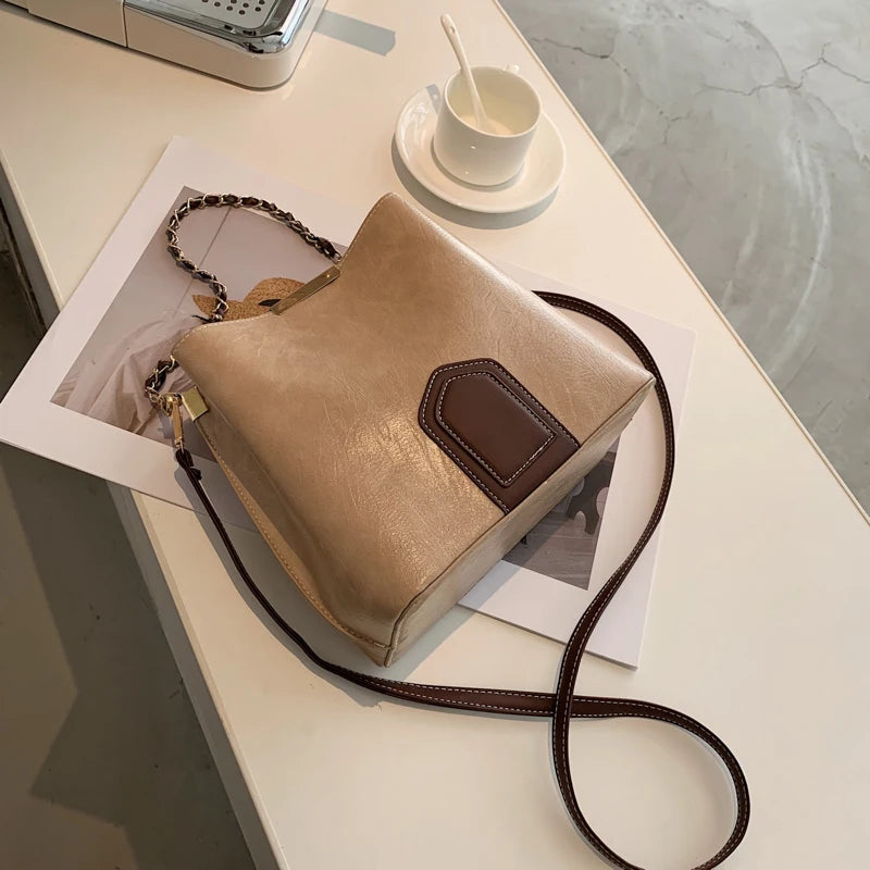 High PU Leather Chain Tote Bucket Bag for Women