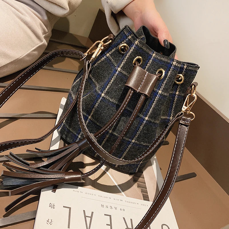 Women Wool Plaid Handbags Khaki Bucket Bag Vintage Shoulder Bags