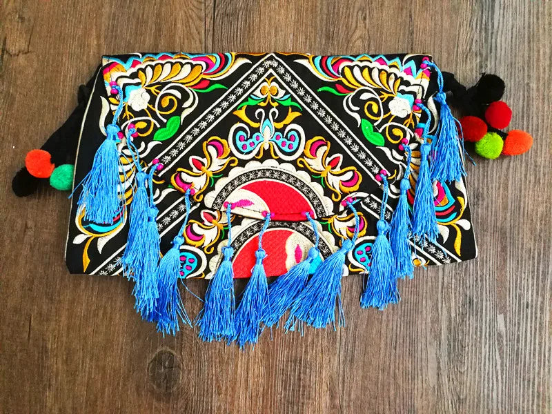 Vintage Bohemian Tassel Crossbody Bag for Women