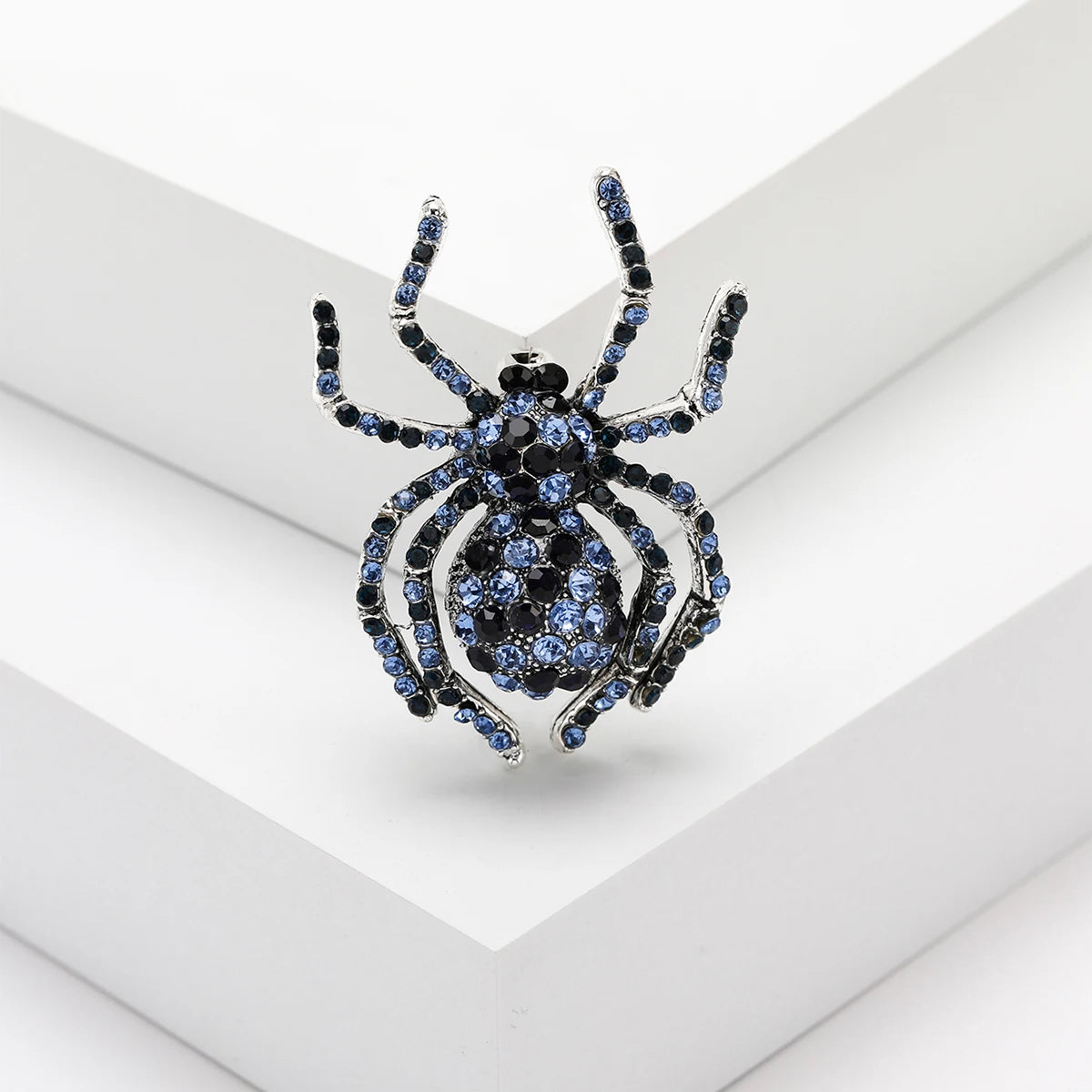 Halloween Spider Shaped Brooch Retro Corsage Pin