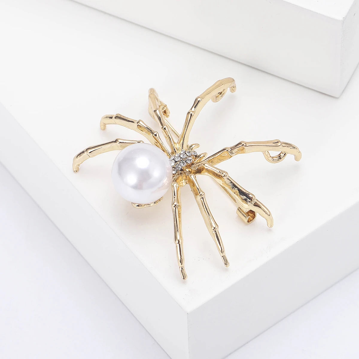 Halloween Spider Shaped Brooch Retro Corsage Pin